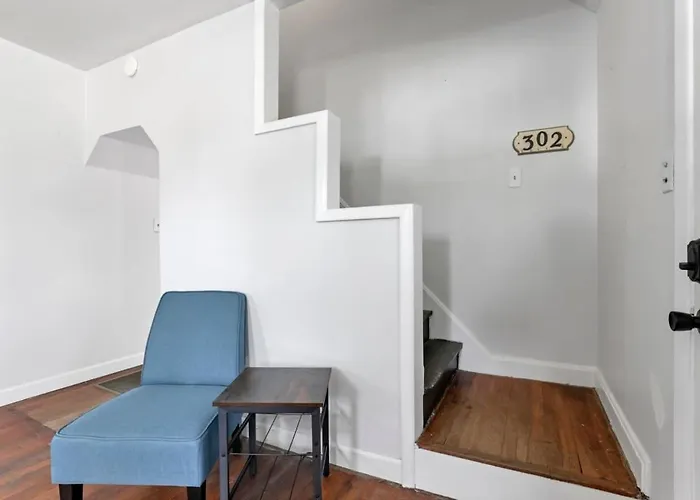 Housepitality - West Side - 6 Bedroom 2 Ba * Columbus