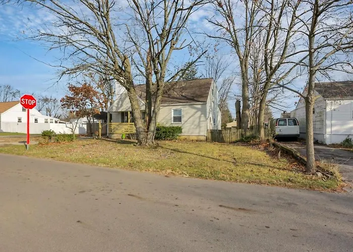 Housepitality - West Side - 6 Bedroom 2 Ba Holiday home Columbus